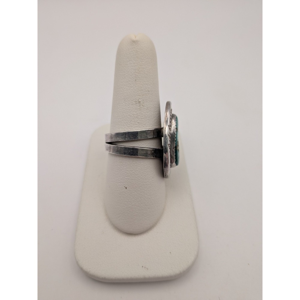Turquoise Oval Ring Sterling Sz 9 Navajo - Picture 3 of 4
